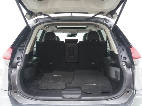 Used 2020 Nissan Rogue SL w/ Premium Package AWD/4WD image 17