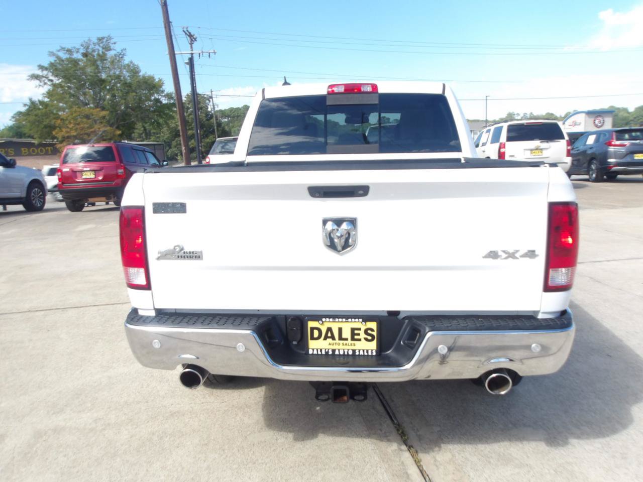 Used 2015 RAM 1500 SLT AWD/4WD image 12