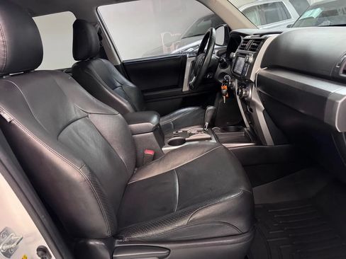 Used 2014 Toyota 4Runner SR5 RWD image 16