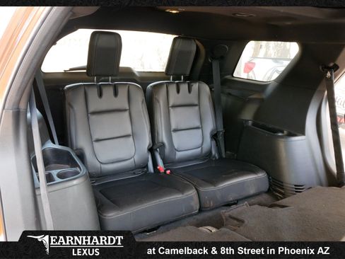 Used 2017 Ford Explorer Limited w/ Equipment Group 301A AWD/4WD image 4