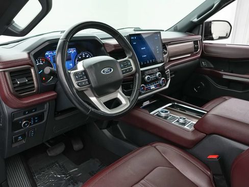 Certified 2024 Ford Expedition Limited AWD/4WD image 12
