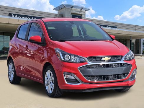 Used 2020 Chevrolet Spark LT image 2