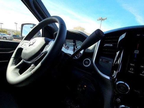 New 2024 RAM 2500 Big Horn w/ Night Edition AWD/4WD image 17