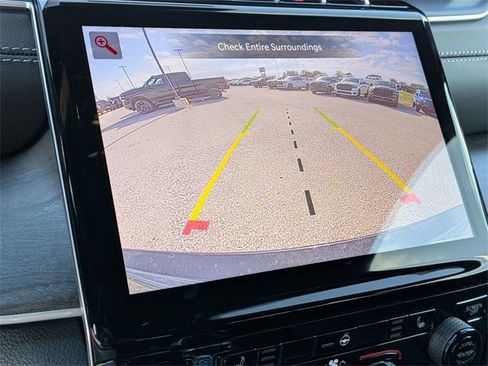 New 2025 Jeep Grand Cherokee Limited w/ Black Appearance Package image 24