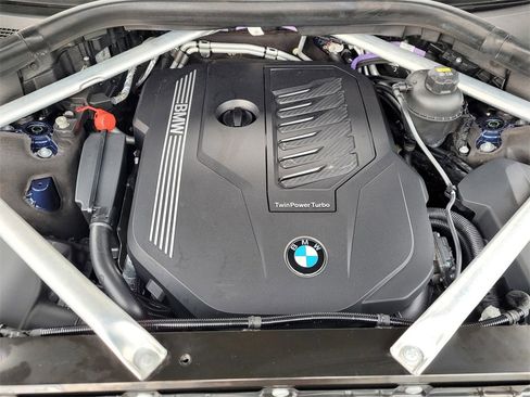 Used 2022 BMW X7 xDrive40i w/ M Sport Package image 42