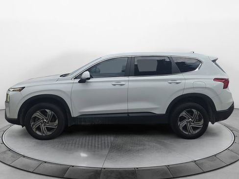 Used 2023 Hyundai Santa Fe SE AWD/4WD image 2