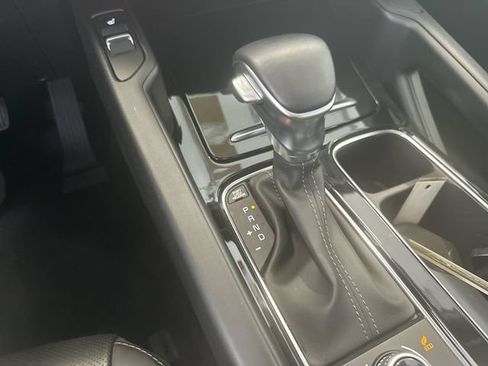 Certified 2024 Kia Telluride S w/ S Sunroof Package AWD/4WD image 24