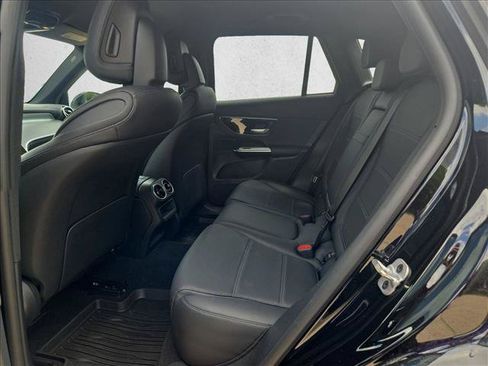 Certified 2023 Mercedes-Benz GLC 300 image 17