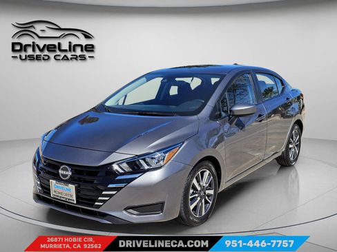 Used 2024 Nissan Versa SV image 1