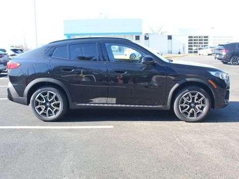 New 2026 BMW X2 xDrive28i w/ Convenience Package image 10