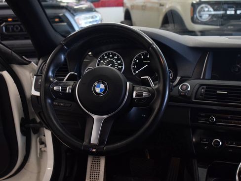Used 2016 BMW 535i Sedan RWD image 14