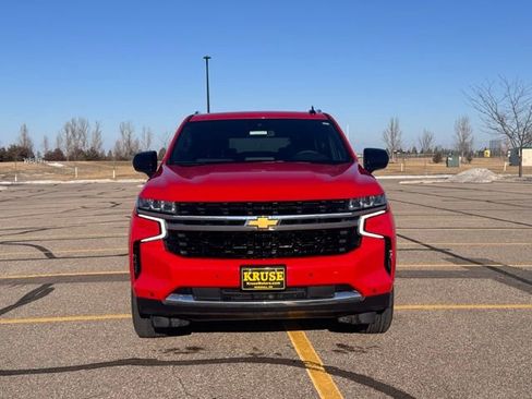 Used 2023 Chevrolet Suburban LS w/ Driver Alert Package image 35