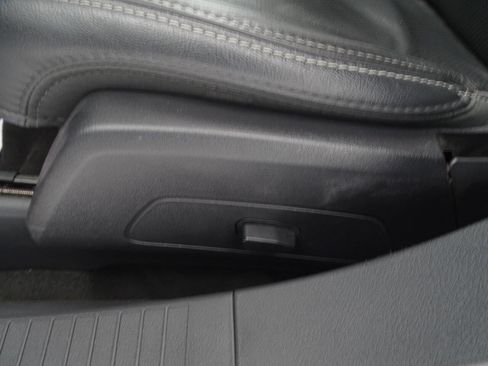 Used 2016 Jeep Compass High Altitude image 14