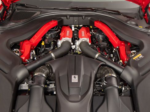 Certified 2026 Ferrari Roma Spider RWD image 36