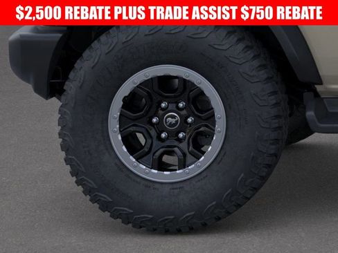 New 2025 Ford Bronco Outer Banks w/ Sasquatch Package image 21