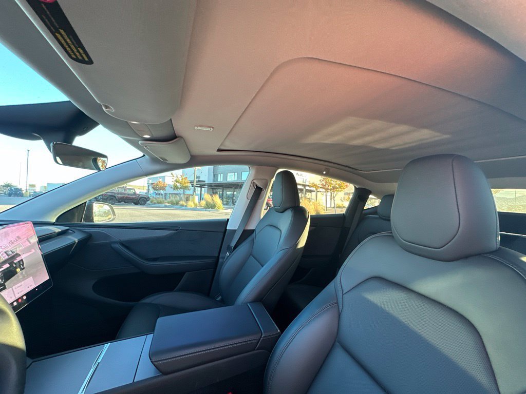 Used 2026 Tesla Model Y Long Range AWD/4WD image 9