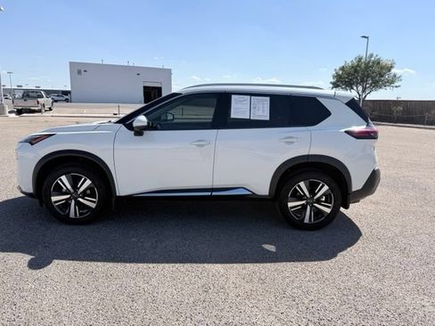 Certified 2023 Nissan Rogue SL FWD image 9