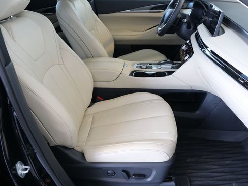 Certified 2025 INFINITI QX60 Luxe w/ Vision Package AWD/4WD image 49