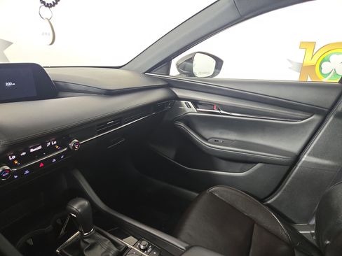 Used 2023 MAZDA MAZDA3 s image 25