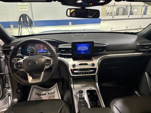 Certified 2023 Ford Explorer Timberline w/ Timberline Technology Package image 13