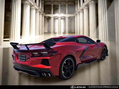 Used 2021 Chevrolet Corvette Stingray Premium Conv w/ Z51 Performance Package RWD image 4