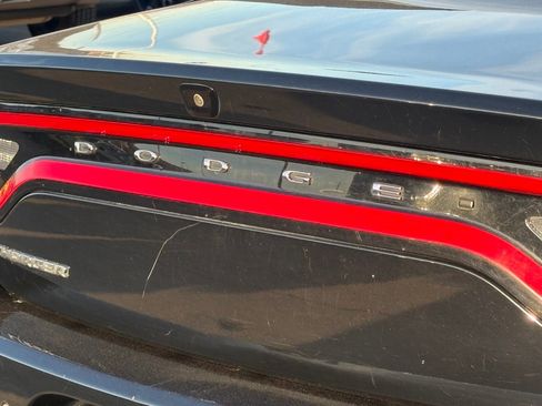 Used 2022 Dodge Charger SXT image 8