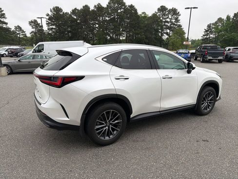 Used 2024 Lexus NX 250 FWD w/ Cold Area Package image 8