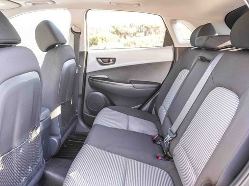 Used 2020 Hyundai Kona SEL Plus FWD image 22