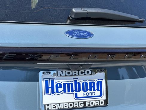 New 2026 Ford Explorer ST-Line w/ ST-Line Street Pack RWD image 28