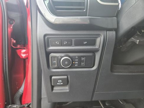 Used 2022 Ford F150 XLT w/ Equipment Group 302A High image 13