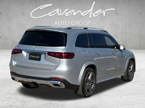Used 2025 Mercedes-Benz GLS 450 4MATIC image 16