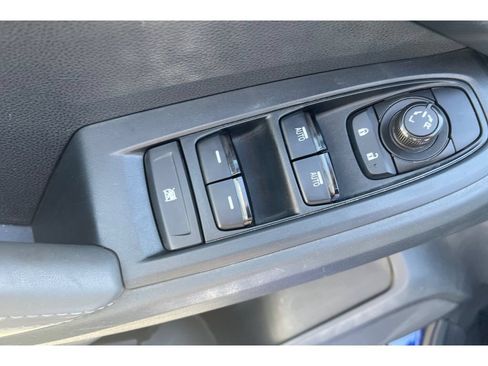Certified 2024 Subaru Crosstrek 2.0i Premium AWD/4WD image 12