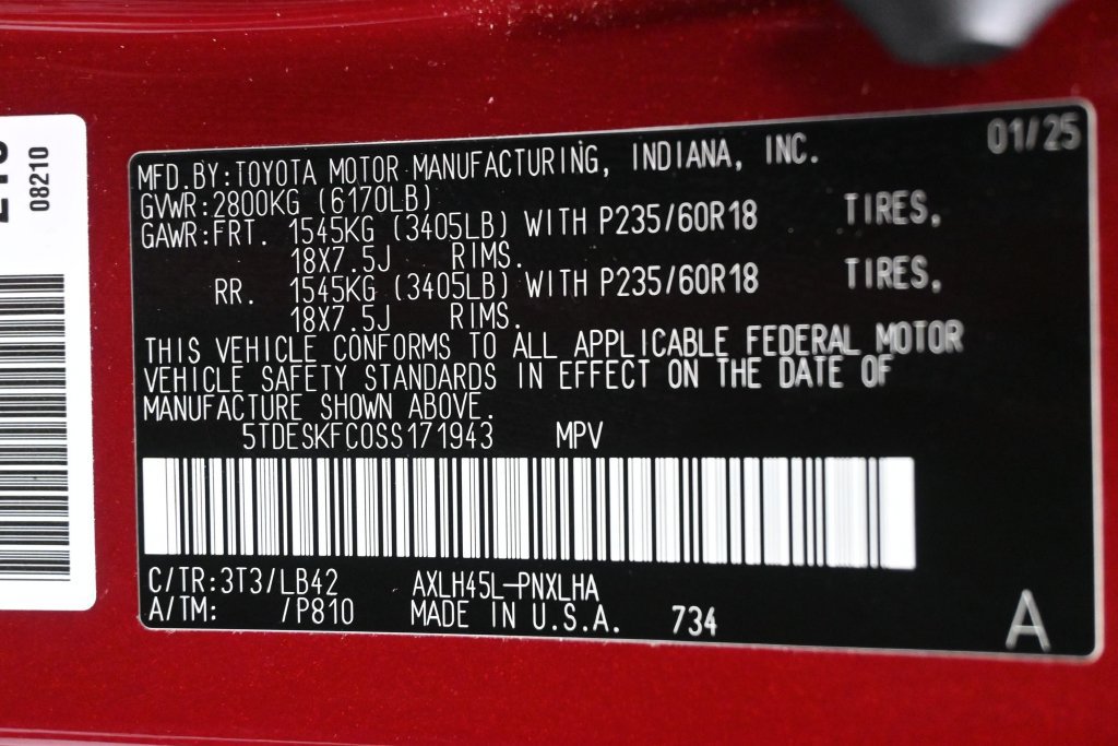 Used 2025 Toyota Sienna Platinum AWD/4WD image 34