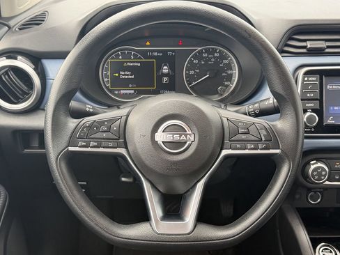 Used 2025 Nissan Versa SV FWD image 14