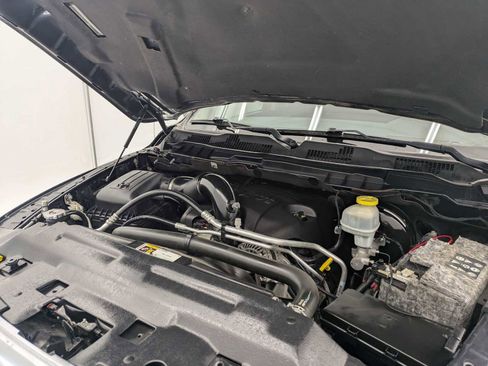 Used 2018 RAM 1500 Big Horn AWD/4WD image 17