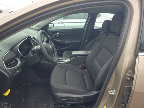 Used 2024 Chevrolet Malibu LT image 23