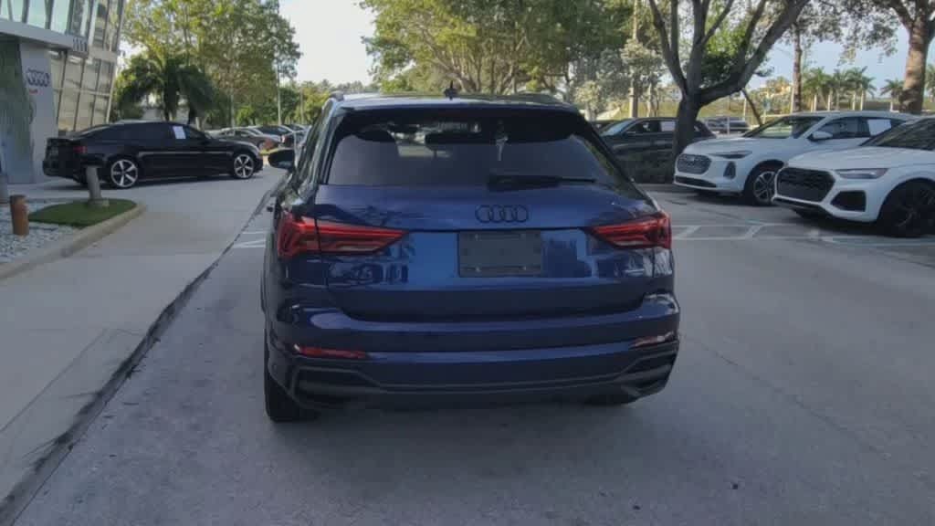 Certified 2023 Audi Q3 2.0T Premium AWD/4WD image 7