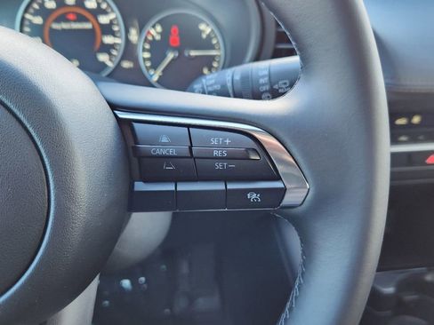 Certified 2025 MAZDA MAZDA3 s Sport image 9