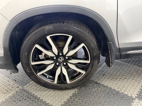 Used 2019 Honda Pilot Elite image 13