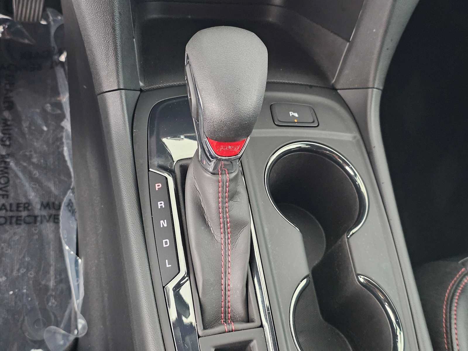 Used 2024 Chevrolet Equinox RS w/ RS Leather Package FWD image 32