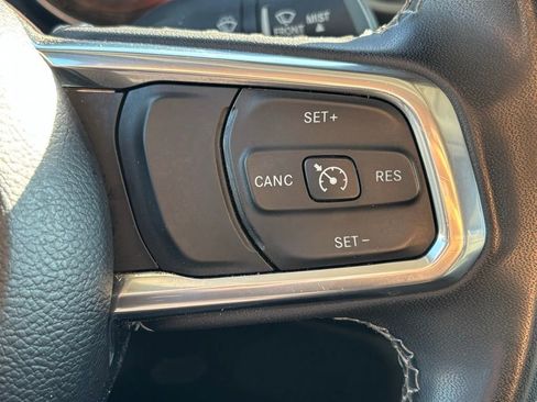 Used 2023 Jeep Gladiator Overland image 20