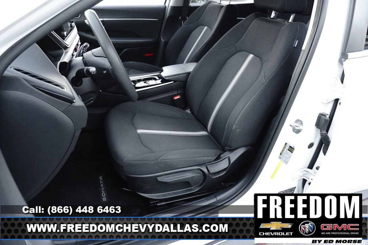 Used 2022 Hyundai Sonata SE FWD image 9