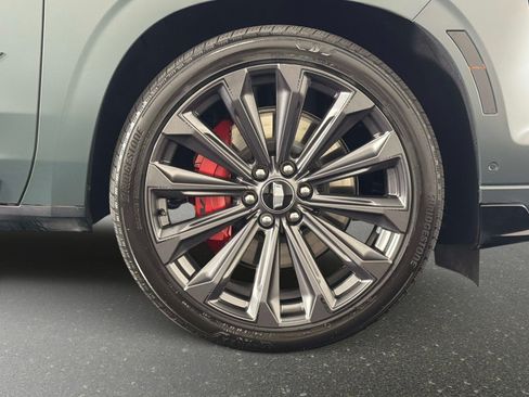 Used 2025 Cadillac Escalade V AWD/4WD image 20