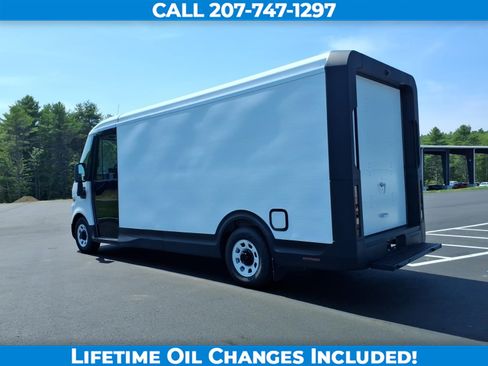 Used 2024 Chevrolet Brightdrop 600 w/ Commercial Equipment Package AWD/4WD image 7