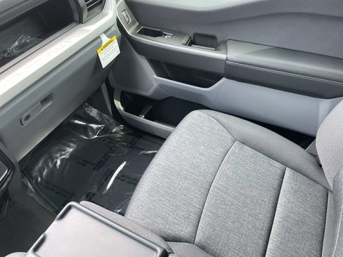 New 2026 Ford F250 XL w/ STX Appearance Package AWD/4WD image 18