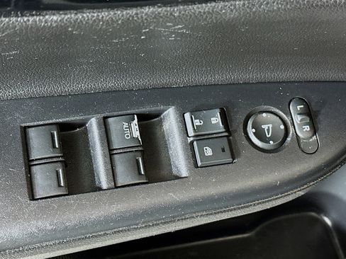 Used 2017 Honda Accord LX image 13