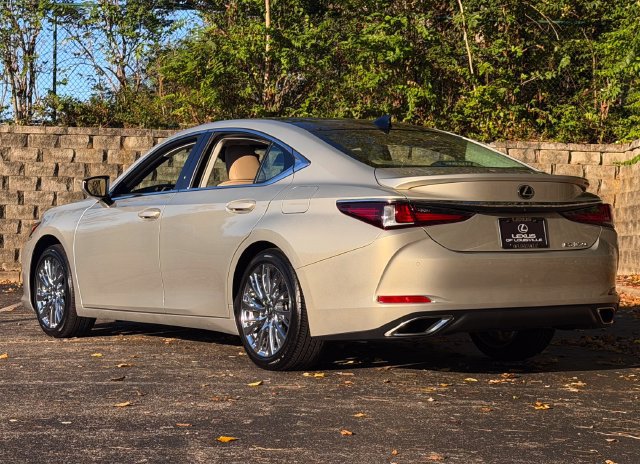Certified 2021 Lexus ES 350 w/ Premium Package FWD image 9
