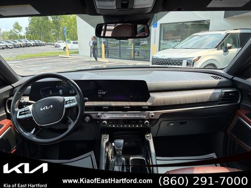 Certified 2024 Kia Telluride EX w/ EX Captain's Chair Package AWD/4WD image 23
