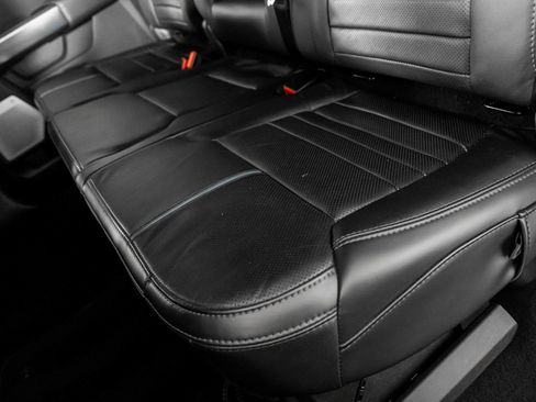 Used 2025 Ford F250 Platinum image 14