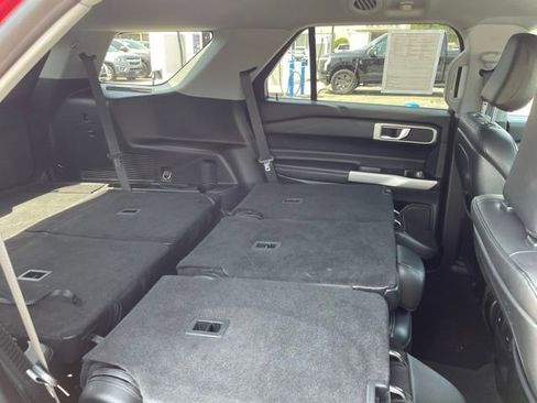 Certified 2020 Ford Explorer XLT w/ Equipment Group 202A AWD/4WD image 57
